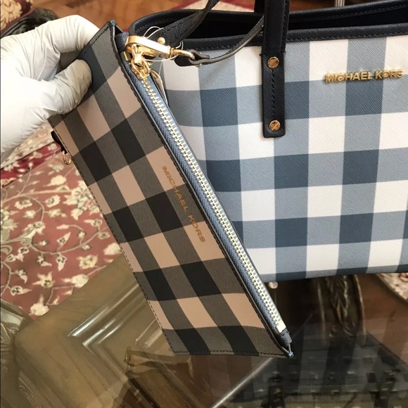 Michael kors plaid small drawstring tote bag - Picture 6 of 8